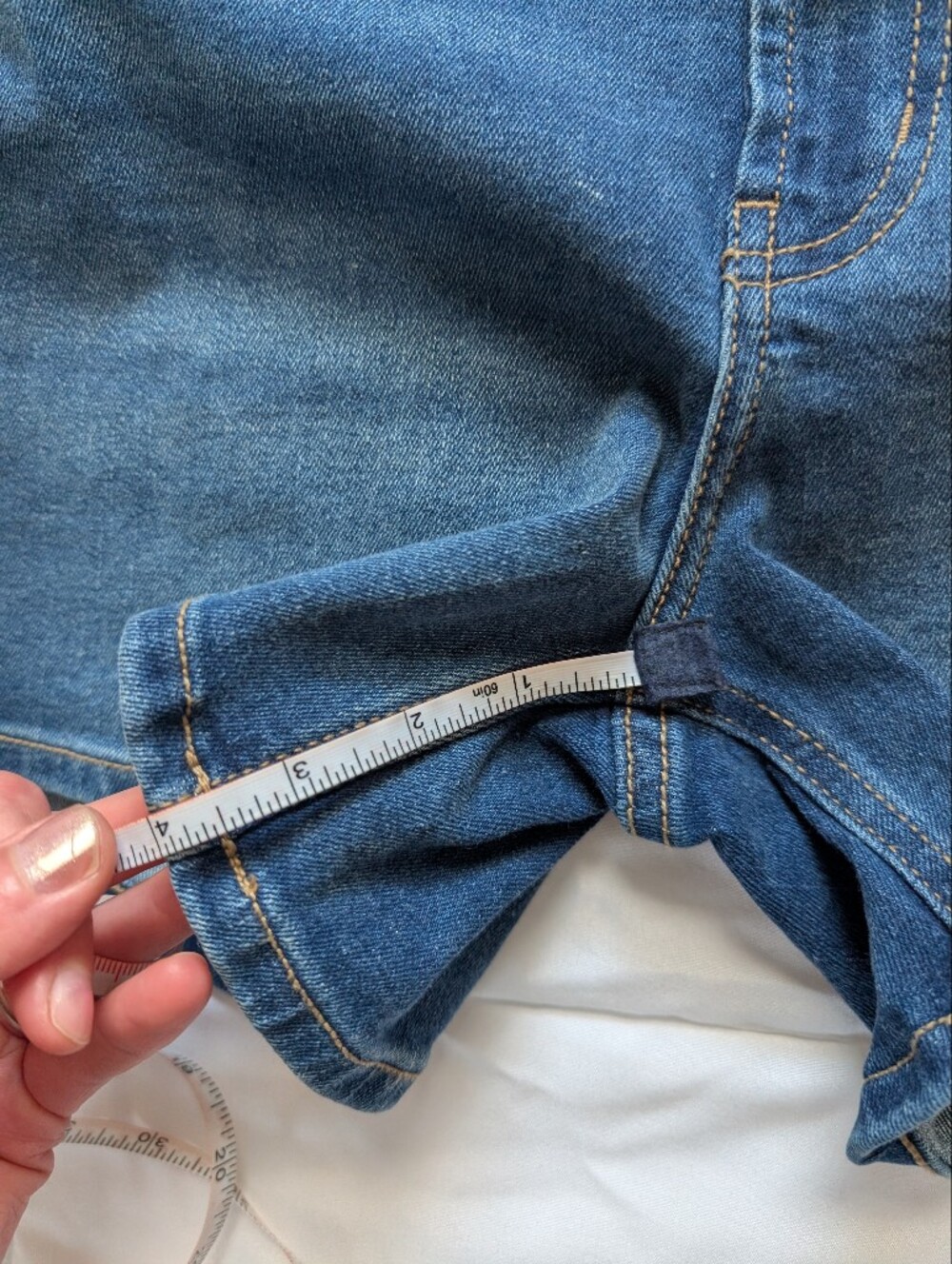 Old Navy Size 8 Wow High Rise Shorts 4 Inch Inseam NWT Denim Shorts Stretch - Picture 6 of 10